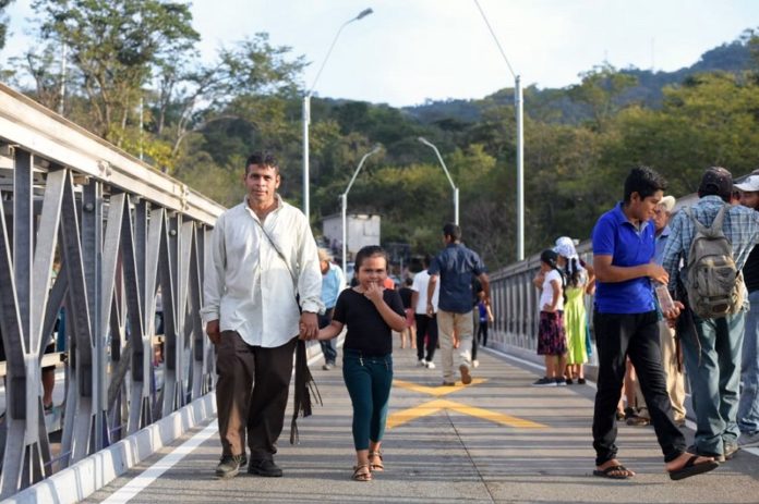 puente río torola