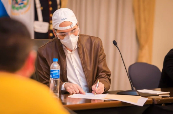 nayib bukele