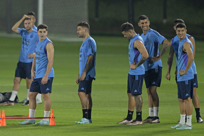 FBL-WC-2022-TRAINING-ARG
