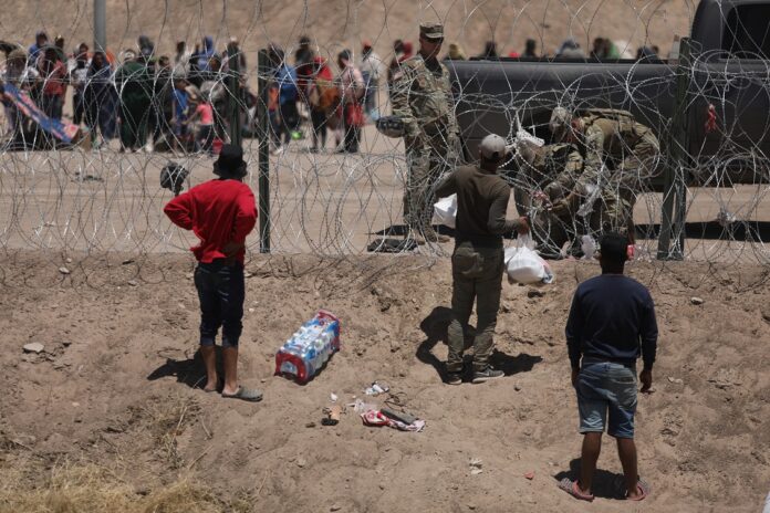 MEXICO-US-MIGRATION-BORDER