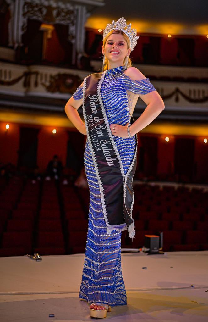 San Salvador reina