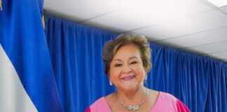 Entregan credenciales a Milagro Navas