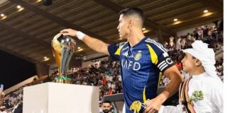 Cristiano Ronaldo toca la copa y cae en la maldición: le llovió goleada