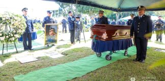 Realizan el Sepelio del subdirector de Douglas Omar García Funes