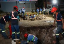 Continúan trabajos de sustitución de un tramo de tuberías en la calle Gerardo Barrios