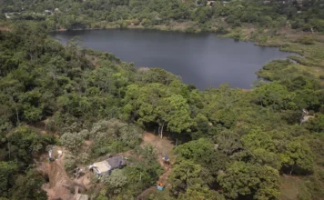 Los escenarios de cine de Netflix en Brasil, al alcance del público en una guía turística