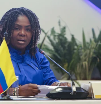 La vicepresidenta de Colombia trata con el presidente de Senegal la cooperación económica