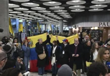 Llegan a Madrid los cinco presos españoles liberados en Venezuela