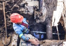 Reparan fuga de agua potable en San Jacinto