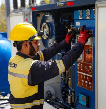 Realizan trabajos de mantenimiento eléctrico en la Estación de Bombeo 1 del sistema Torogoz