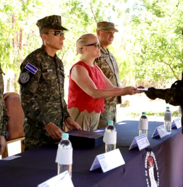 Entrenamiento de EE.UU. capacita a 26 nuevos elementos para la Fuerza Tarea Naval de Tridentes