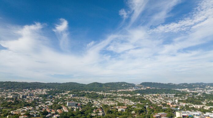 Pronostican calor y lluvias para el inicio de semana en El Salvador