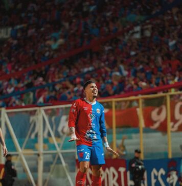 FAS mantiene su invicto en la LMF