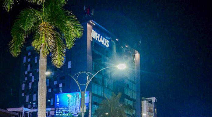 Desarrollan obras en el sistema de drenajes en la Zona Rosa