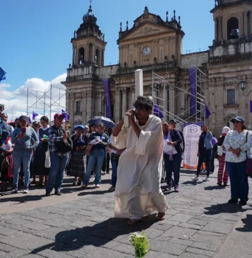 Organizaciones denuncian en Guatemala el «viacrucis» de la crisis migratoria