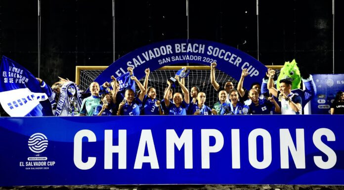 El Salvador conquista el bicampeonato en fútbol playa femenino