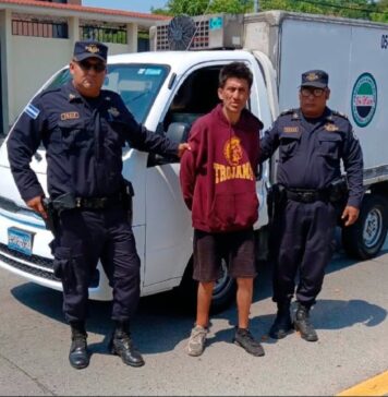 Capturan a sujeto que hurtó vehículo repartidor en colonia Miralvalle