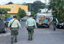 CAM de La Libertad Sur retira obstáculos de la vía pública en distintos sectores del municipio