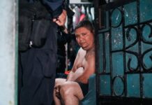 Capturan a hombre acusado de delitos contra menores