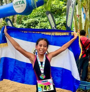 Salvadoreña Victoria Miranda conquista el primer lugar en el TriKids 2026 de Guatemala