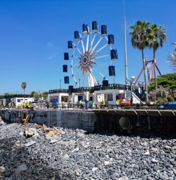 Avanzan trabajos de reconstrucción y mejoramiento de muro frente a Sunset Park