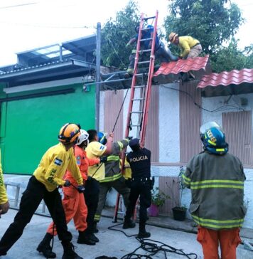 Trabajador muere electrocutado en San Martin