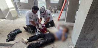 Hombre resulta lesionado tras caer de una vivienda en construcción en Zacatecoluca