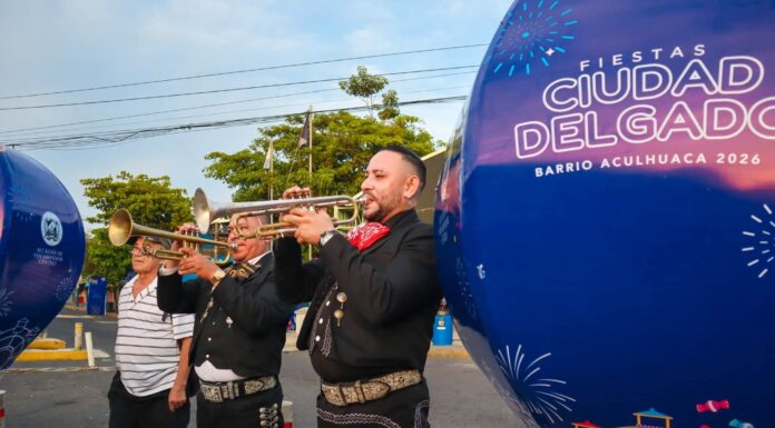 Ciudad Delgado da inicio a sus fiestas patronales con la tradicional alborada en honor a Santiago Apóstol