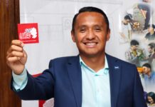Universidad de El Salvador reconoce la trayectoria internacional del árbitro Iván Barton