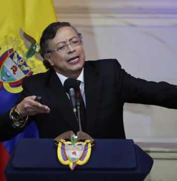 Petro dice que le «avergüenza» que Colombia retome las relaciones diplomáticas con Israel