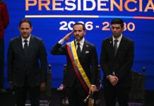 Abelardo de la Espriella jura como presidente de Colombia para el periodo 2026-2030