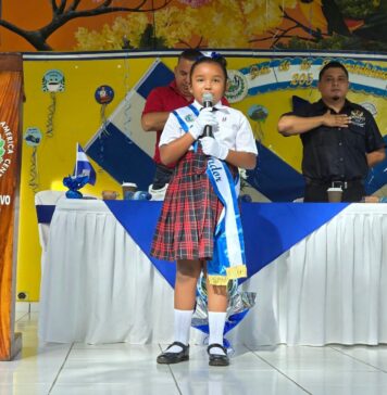 Con fervor cívico, centros educativos de La Paz Oeste conmemoran los 205 años de Independencia Patria