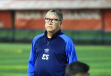 Yamil Bukele confirma la continuidad del “Bolillo” Gómez en la Selecta y advierte que renunciaría si el equipo desciende