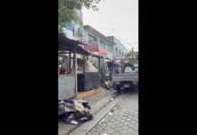 Comerciantes informales comienzan a retirar sus puestos en los alrededores de Plaza Mundo Soyapango