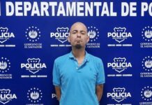 Detienen a conductor de una rastra con 295° de alcohol